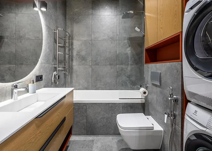 новобудова в бізнес класі з краєвидом Apartahotel 3*